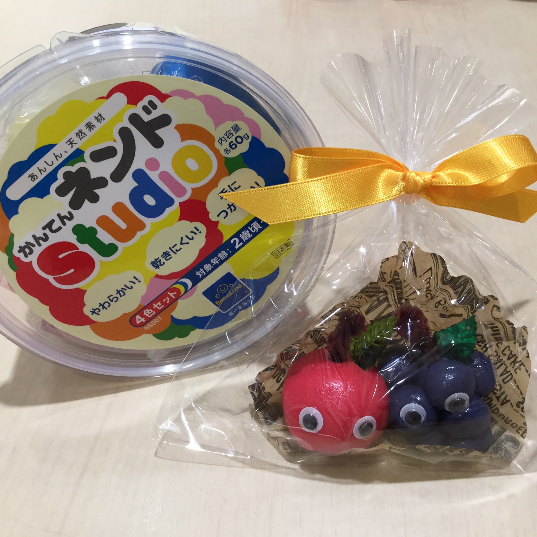 かんてんネンドでフルーツづくり