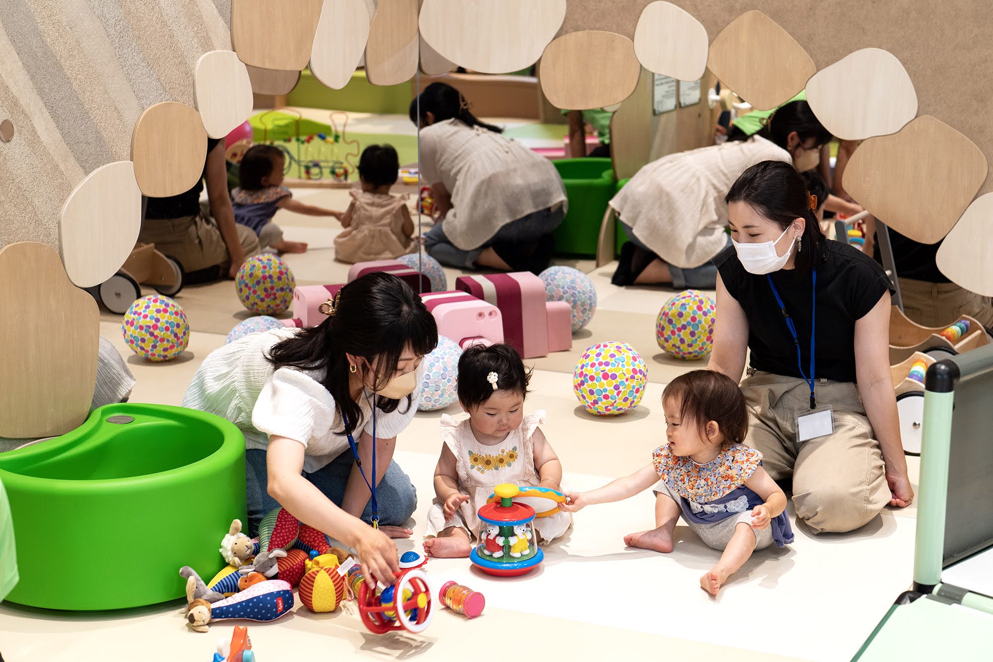 TSUTAYA BOOKSTORE常総インターチェンジ内「kusu-guru kids park」