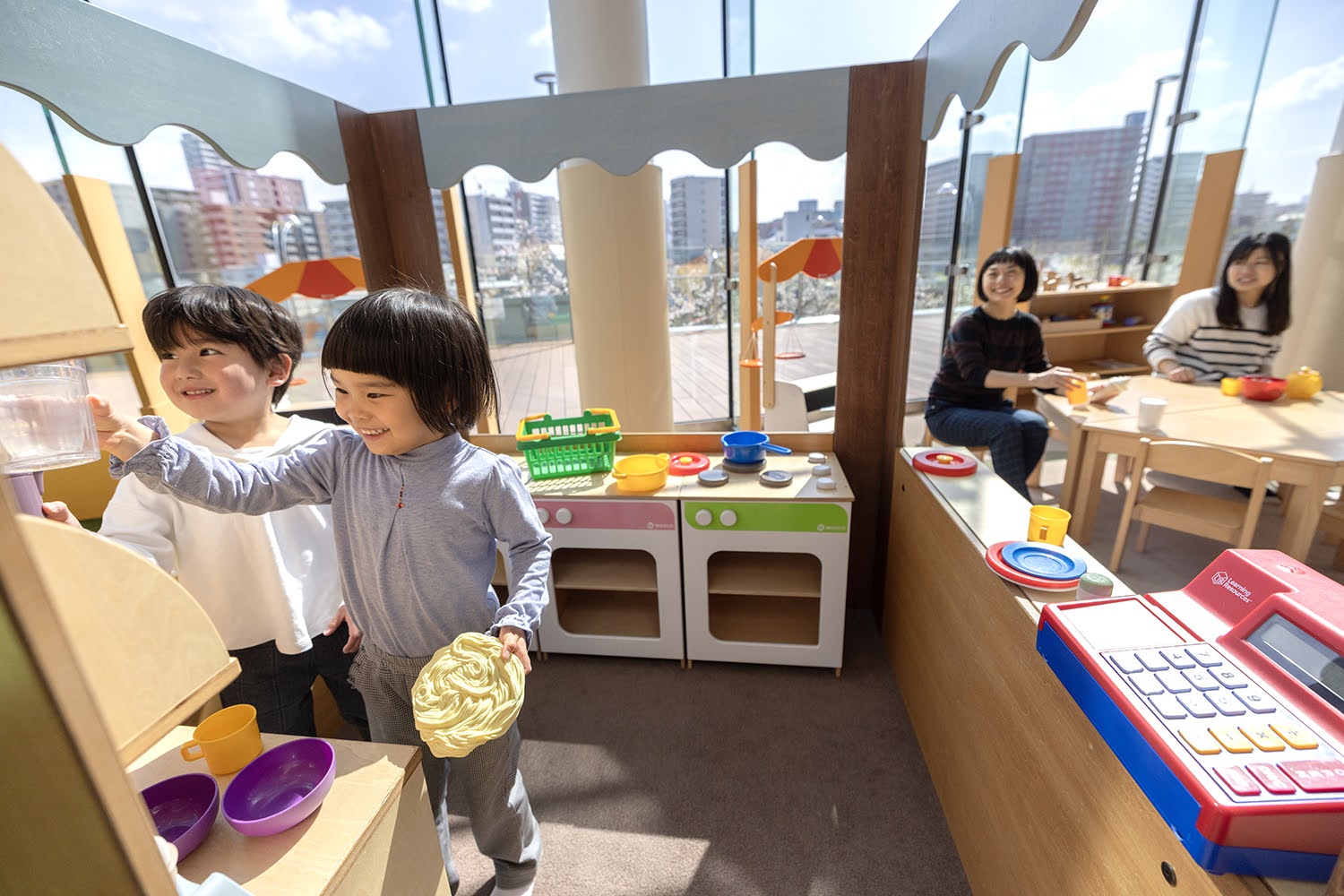 hu+g MUSEUM（ハグミュージアム） 花咲くフィールド