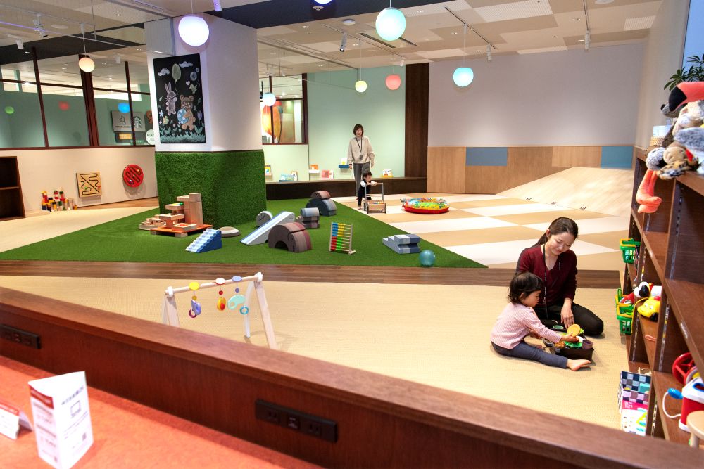 SHARE LOUNGE キラリナ京王吉祥寺　　「ちびっこエリア」