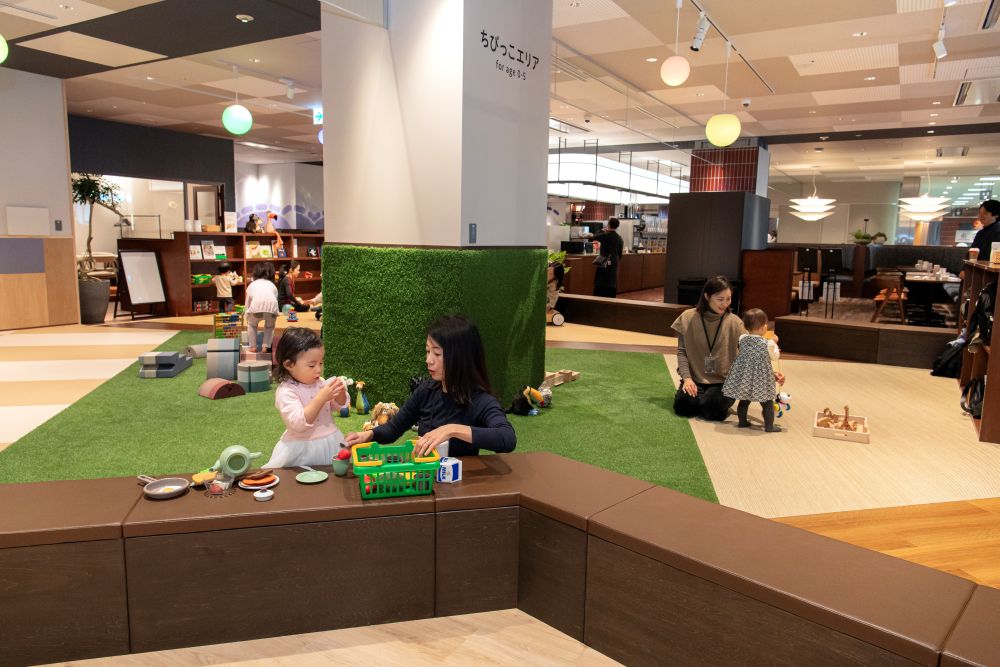 SHARE LOUNGE キラリナ京王吉祥寺　　「ちびっこエリア」
