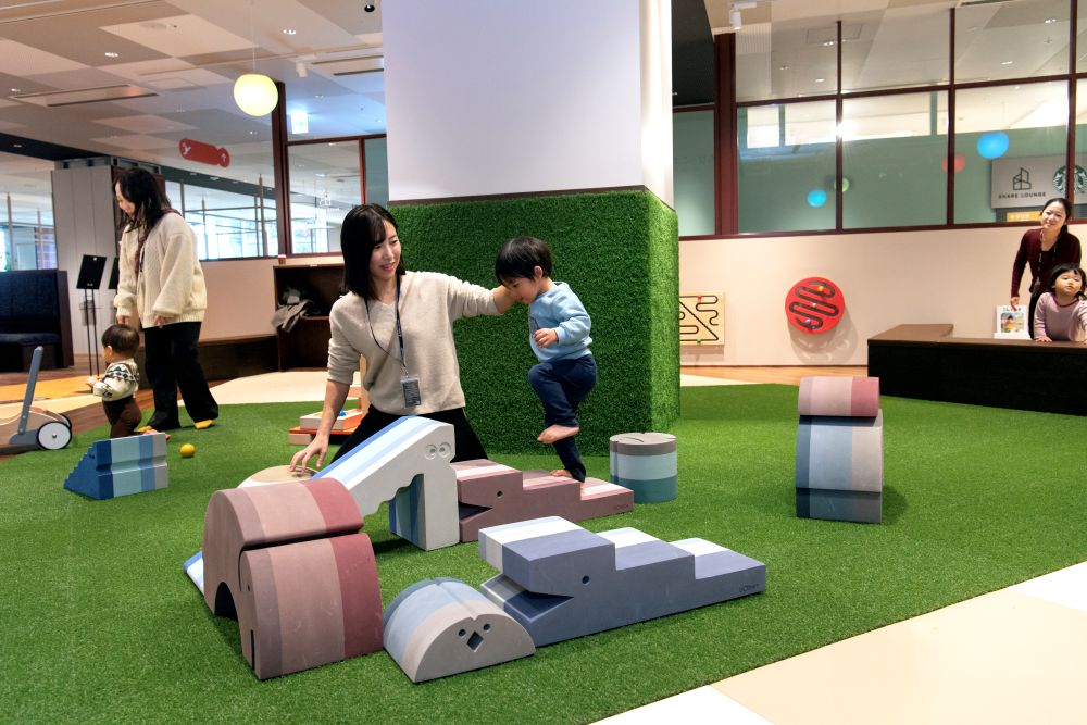 SHARE LOUNGE キラリナ京王吉祥寺　　「ちびっこエリア」