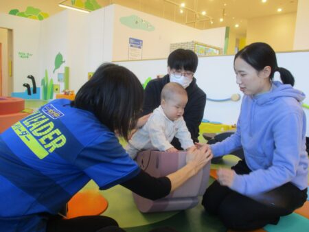 【4月23日(木)開催】ボブルスで赤ちゃんエクササイズ