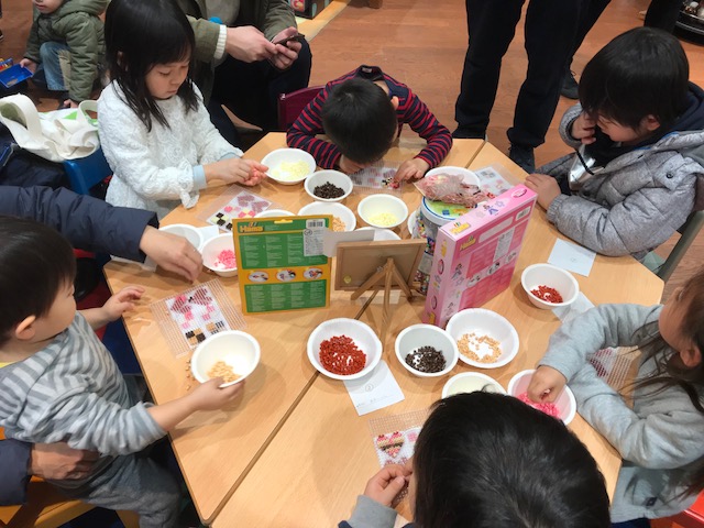 アイロンビーズでお菓子作り　ご報告