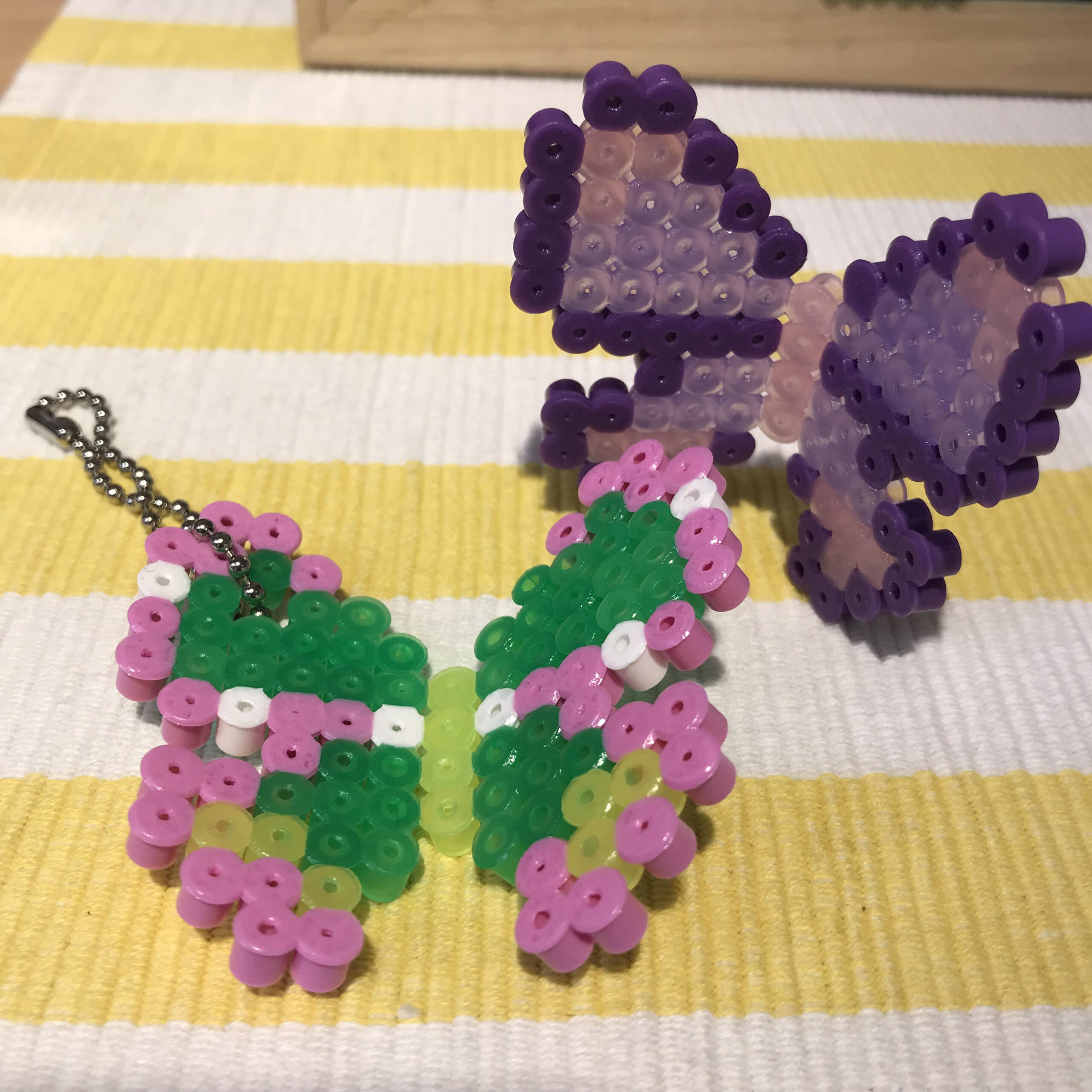 Hamaビーズで色鮮やかなちょうちょを作ろう♪