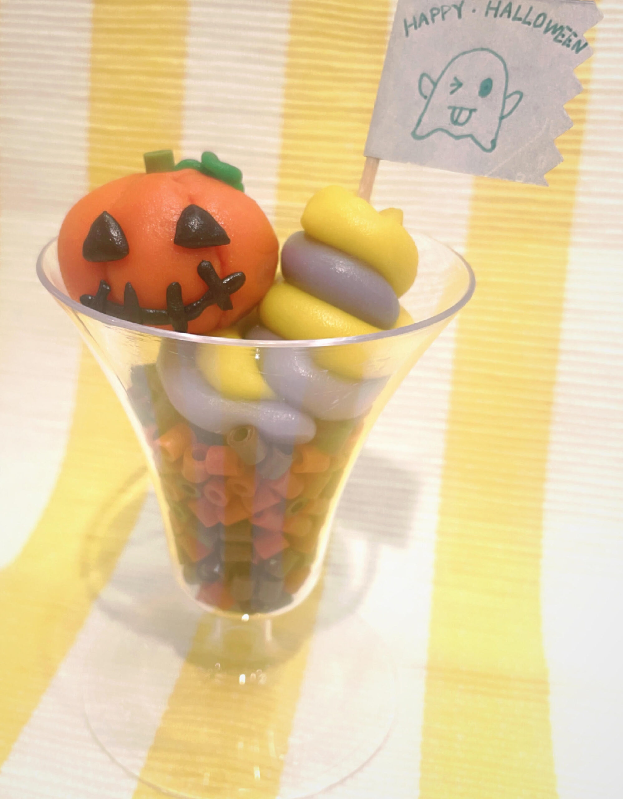 かんてんネンドでハロウィンのスイーツづくり